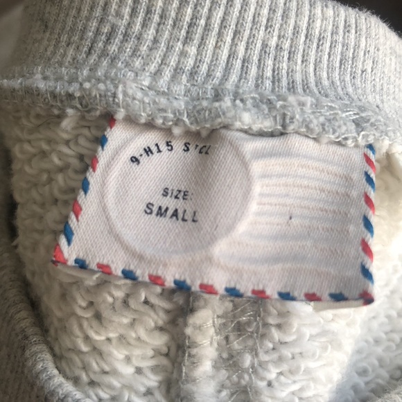Cropped Grey Sweatshirt with pearl details - Picture 6 of 7